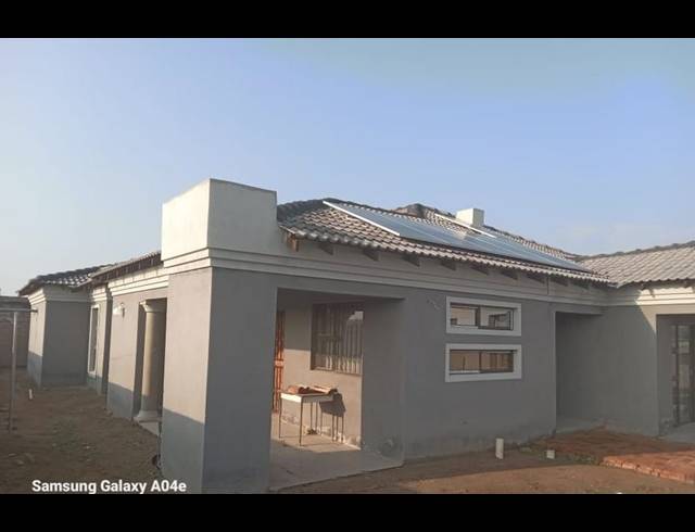 4 BEDROOM HOUSE FOR SALE IN MANKWENG